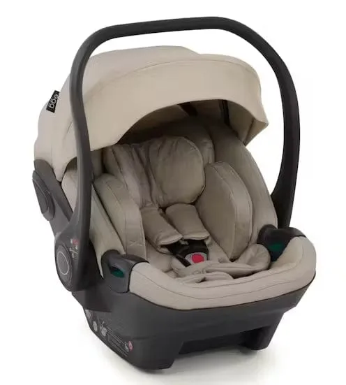 Egg 3 Luxury Shell i-Size Travel System - Feather